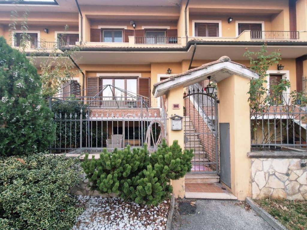 Villetta a schiera a Avezzano in Via Giuseppe Tartini, 11 - Foto 5