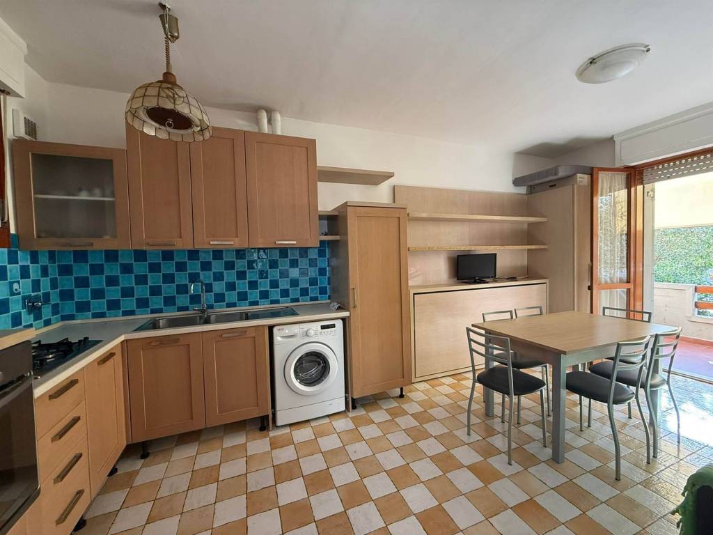 Appartamento a Follonica in Via Litoranea - Foto 2