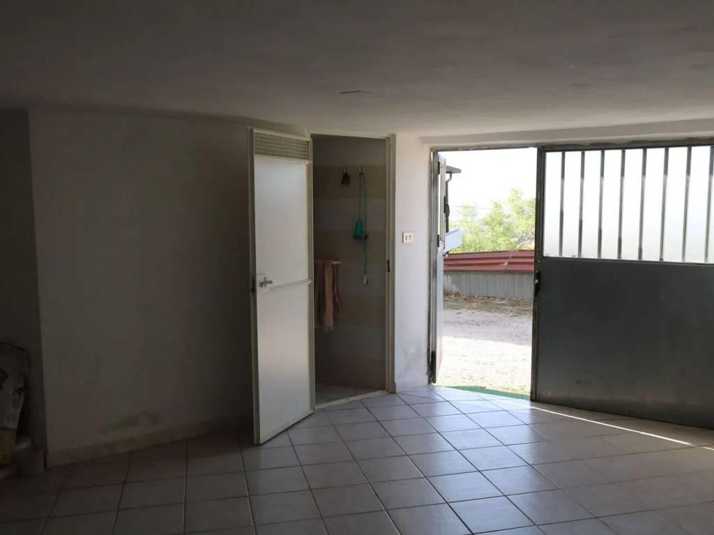 Box / garage a Fermo in Appennini - Foto 3