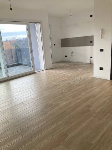 Appartamento a Montano lucino in Via Amedeo Modigliani - Foto 2