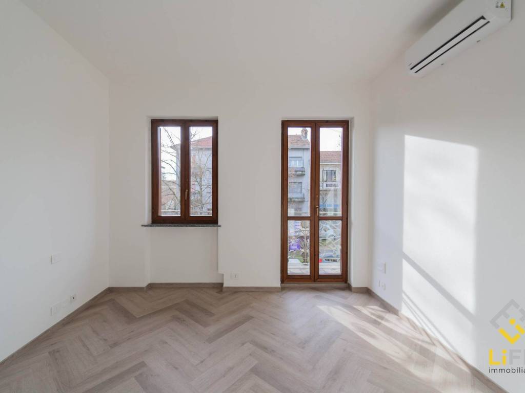 Appartamento a Galliate in Viale Dante Alighieri, 76 - Foto 2