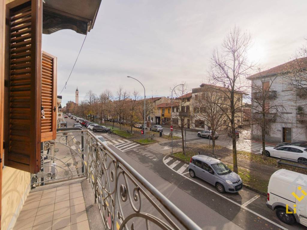 Appartamento a Galliate in Viale Dante Alighieri, 76 - Foto 5
