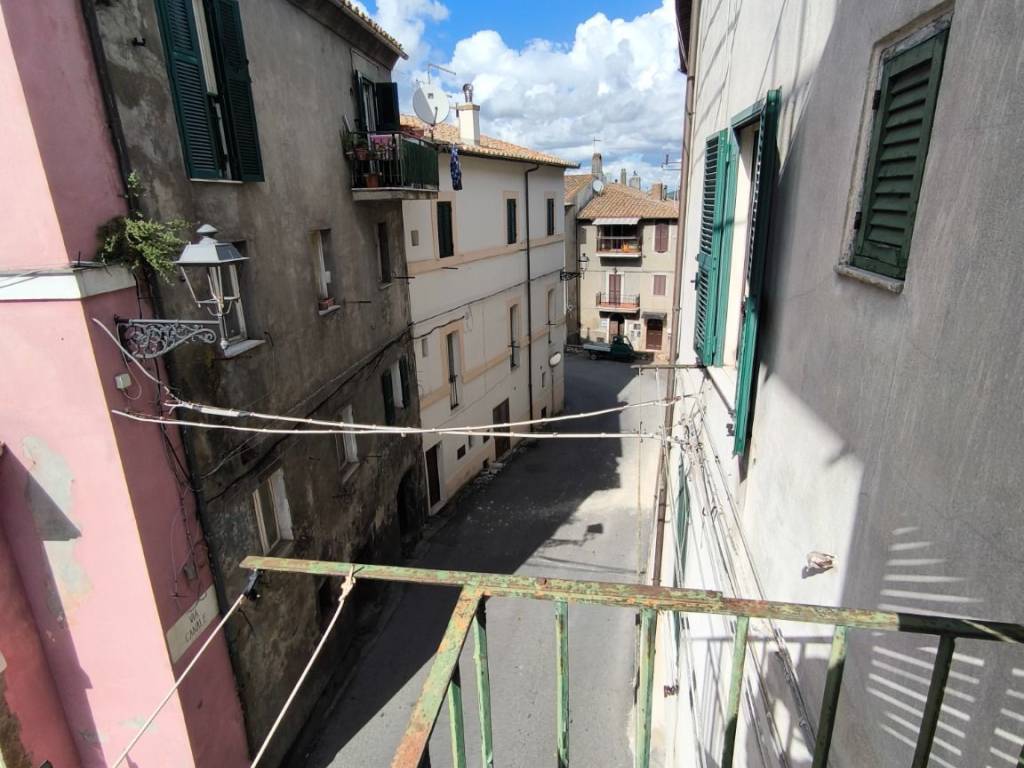 Appartamento a Tolfa in Via Costa Alta - Foto 3