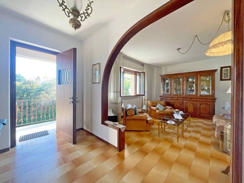 Appartamento a Lucca in Via San Marco, - Foto 2