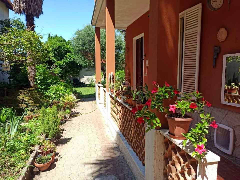 Villa a Mazzè in Via Delle Scuole - Foto 3