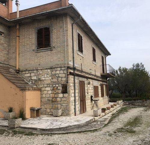Villa a Ascoli piceno - Foto 2