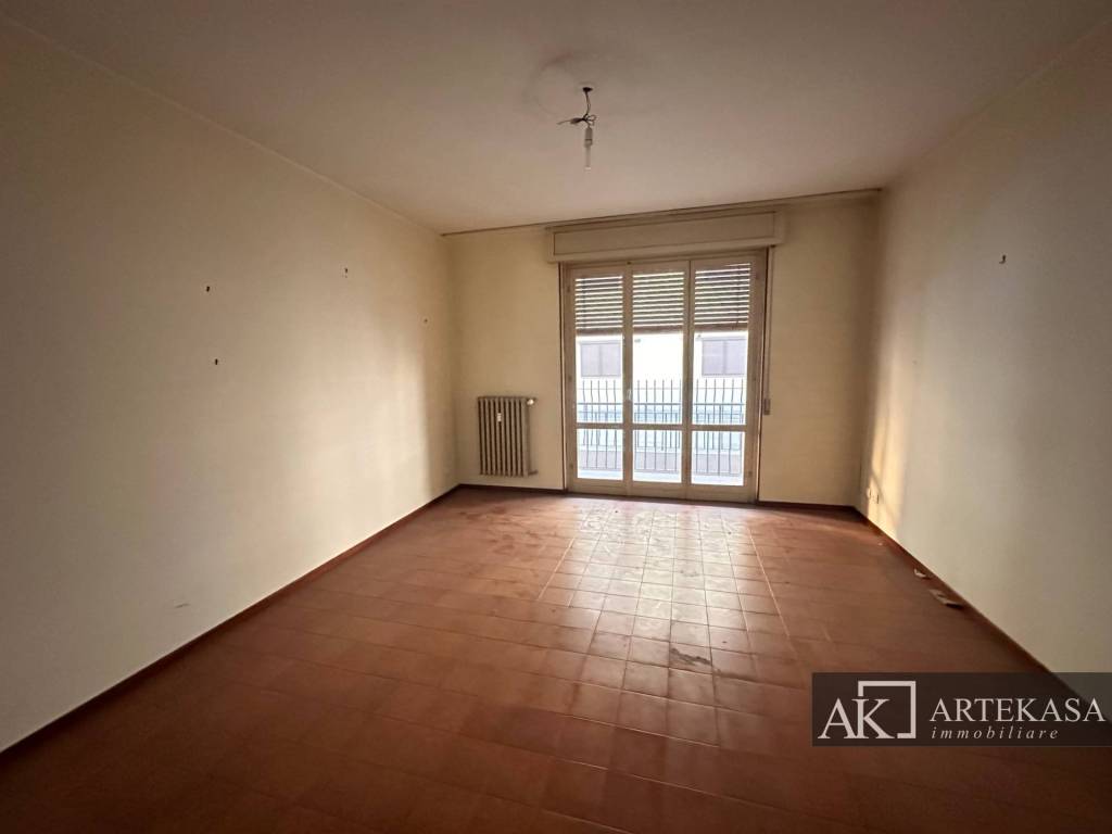 Appartamento a Novara in Via Goito - Foto 4