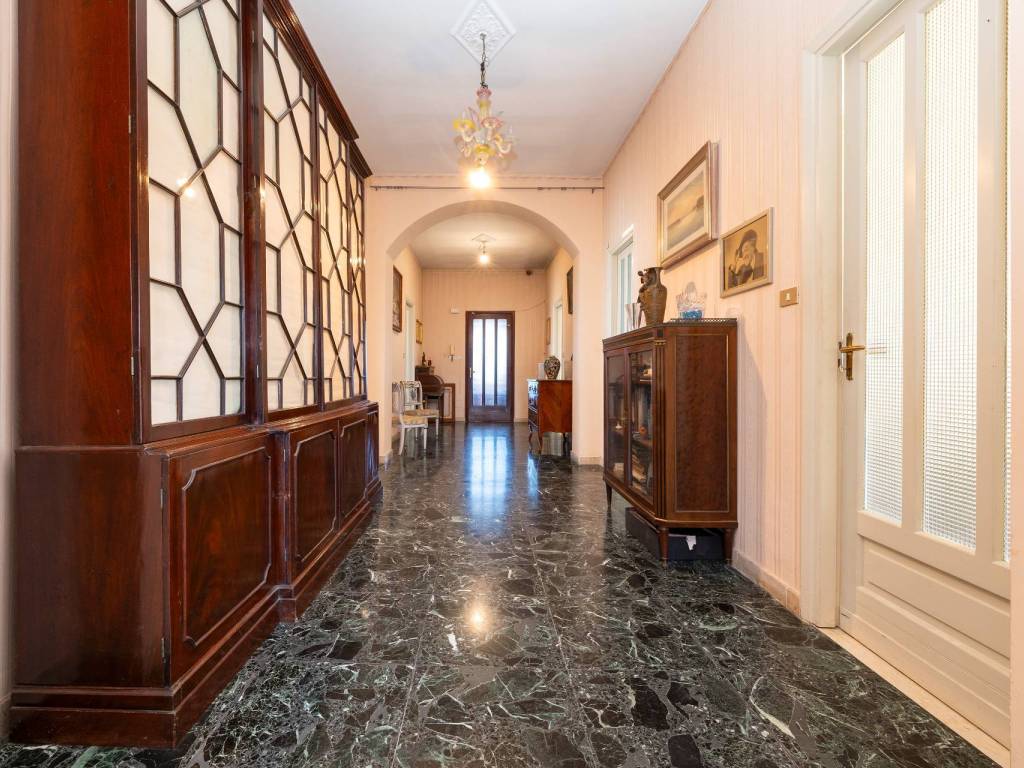 Casa indipendente a Rivoli in VIA ROSTA, 169 - Foto 2