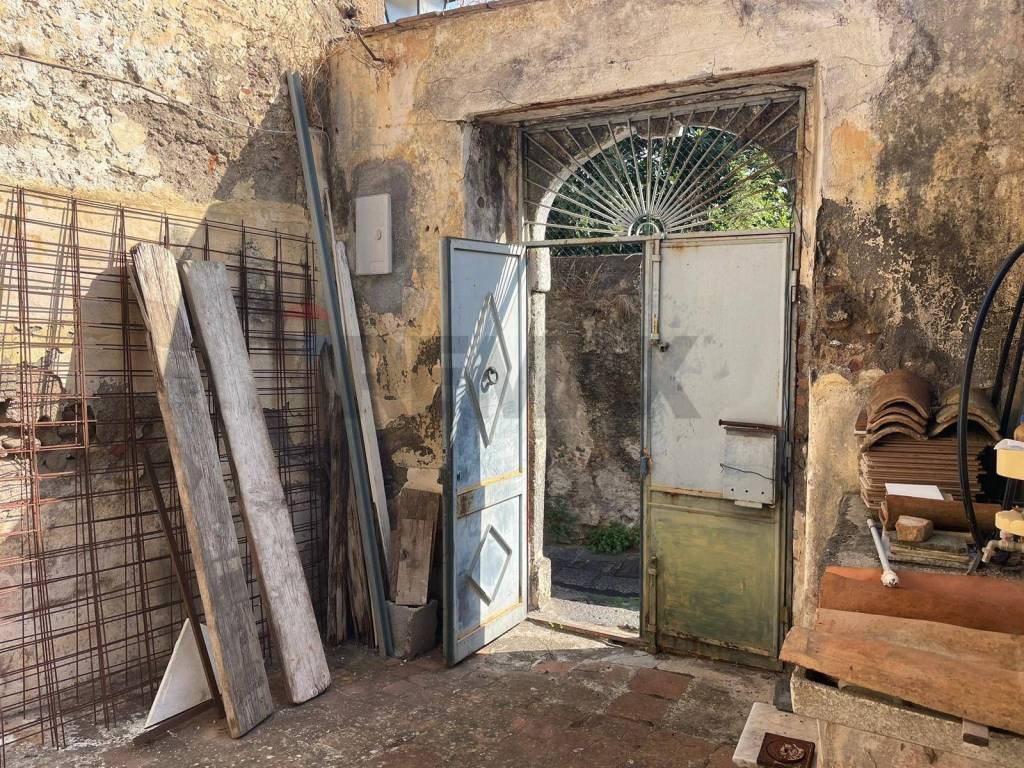 Casa indipendente a Acireale in Via Salvatore Bella, 36 - Foto 2