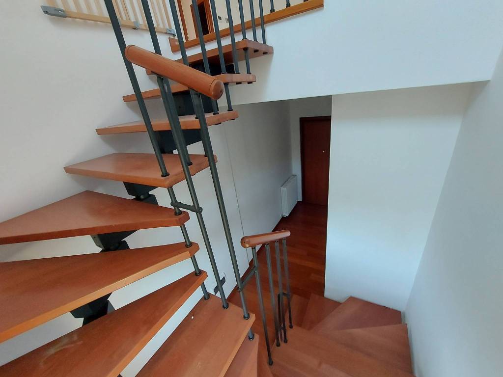 Attico / mansarda a Perugia in Via Luigi Canali, 23 - Foto 3
