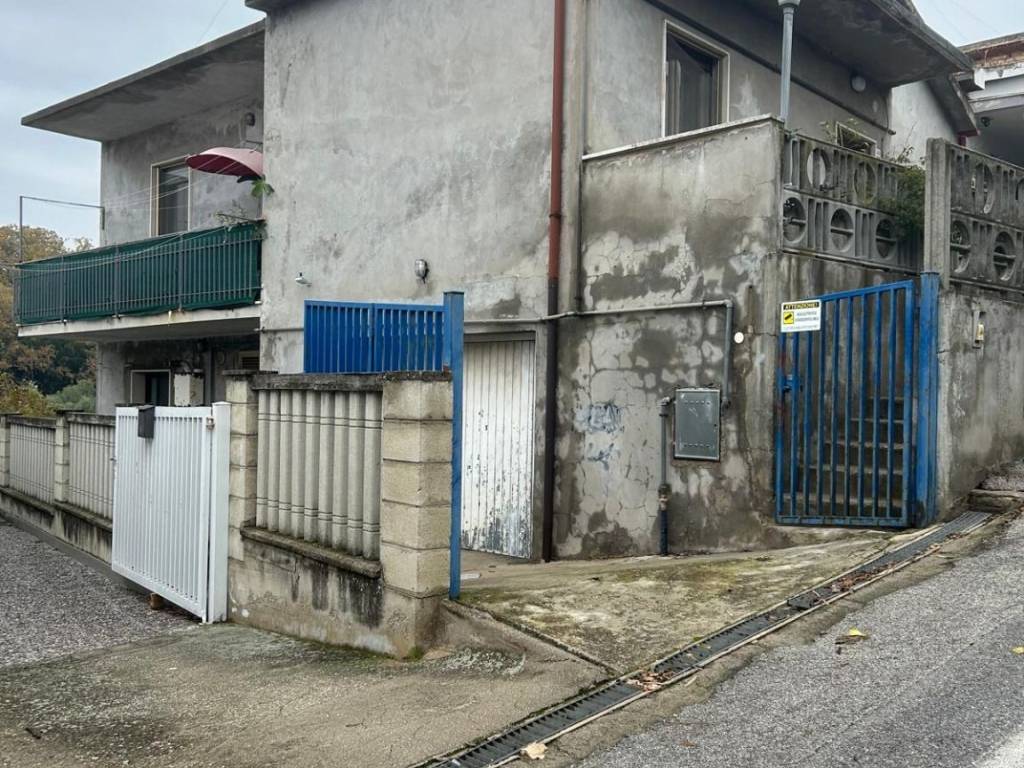 Casa indipendente a Pescara in Strada Catani, 44 - Foto 4