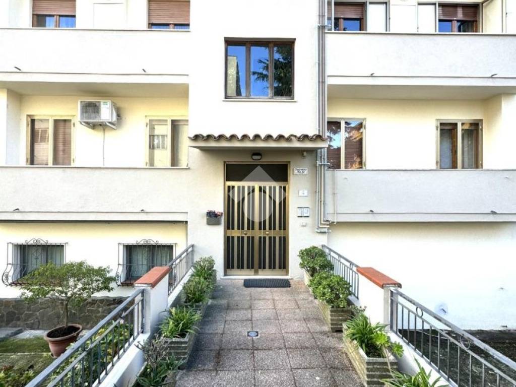 Appartamento a Nuoro in Via Sant'Antioco, 9 - Foto 2