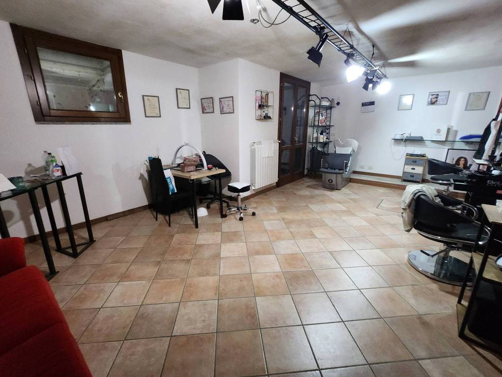 Immobile a Gerenzano in Via Rovello, 100 - Foto 2