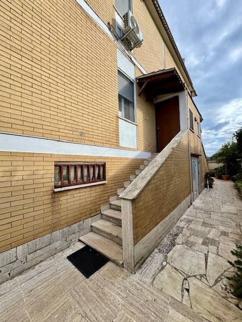 Appartamento a Ardea in Via Adria - Foto 2