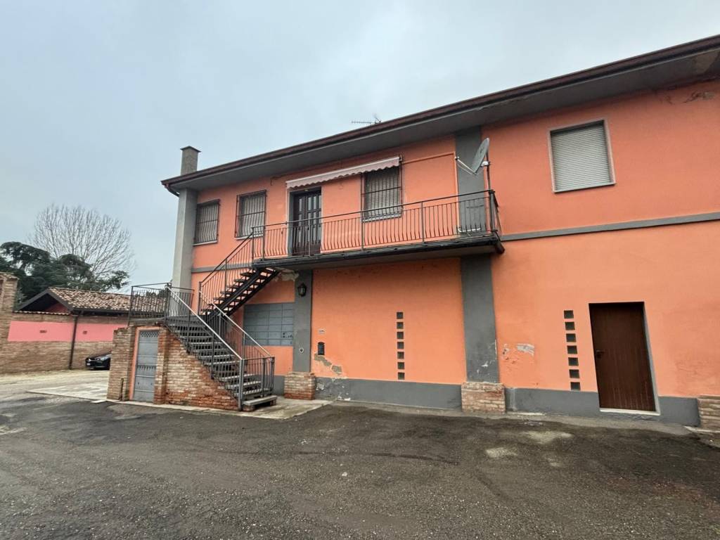Appartamento a Terre del reno in Via Statale, 225 - Foto 3