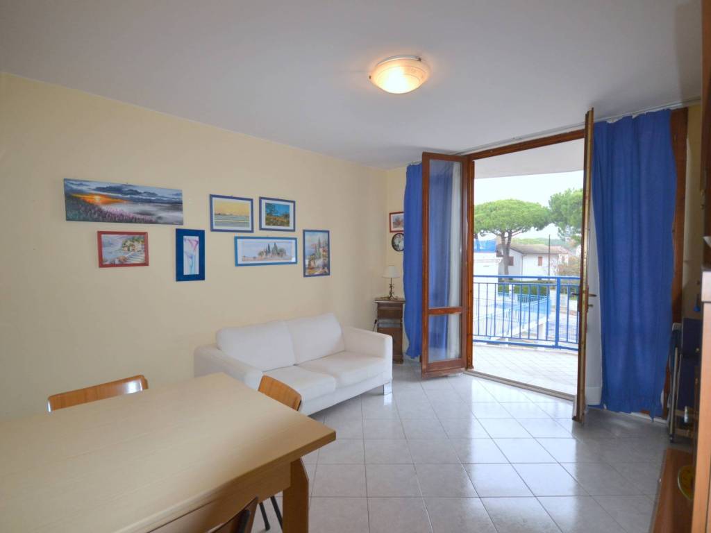 Appartamento a Comacchio in Viale Portogallo, 81 - Foto 2