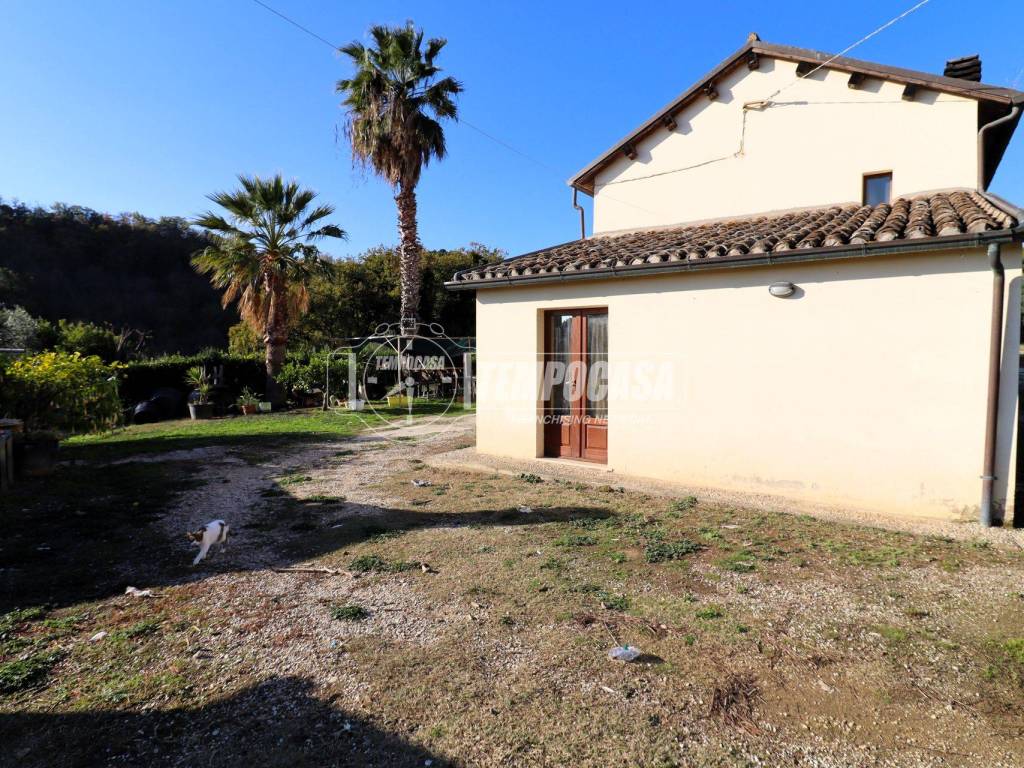 Casa indipendente a Massignano in Contrada Montecantino 37 - Foto 4