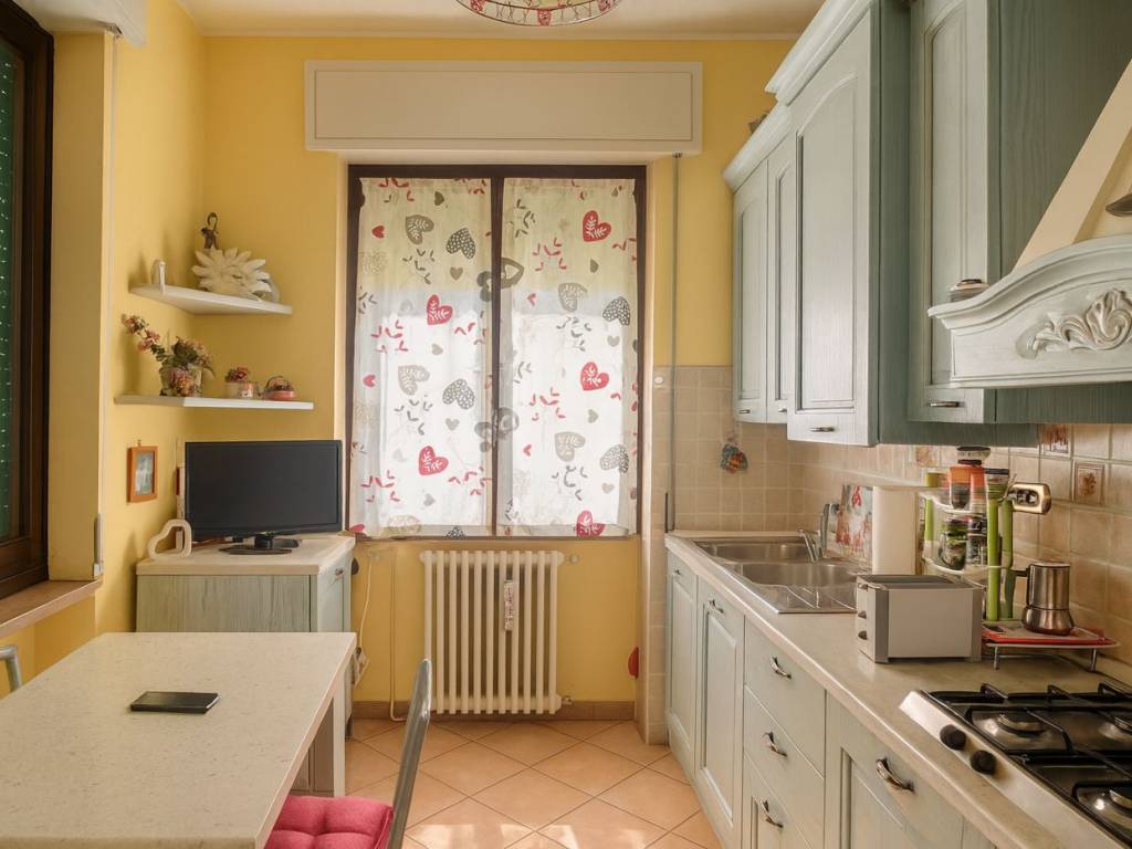 Appartamento a Dormelletto in Via Venezia , 20 - Foto 2