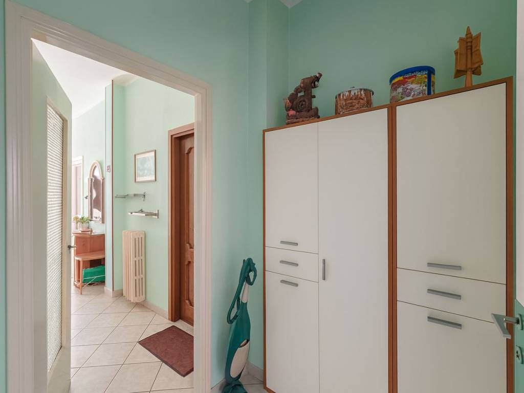 Appartamento a Dormelletto in Via Venezia , 20 - Foto 5