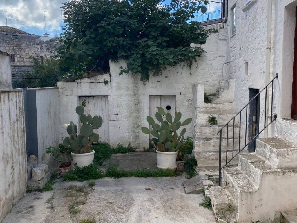 Palazzo / stabile a Ceglie messapica in Centrale - Foto 3