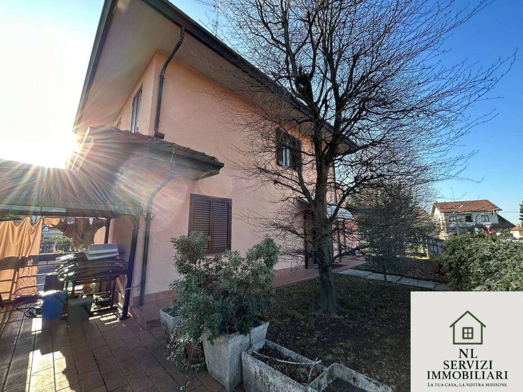 Villa a Ferno in Via 4 Novembre - Foto 5