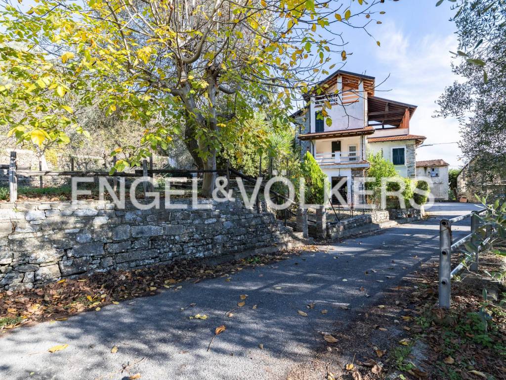 Rustico / casale a Testico in Borgata Roggio - Foto 2