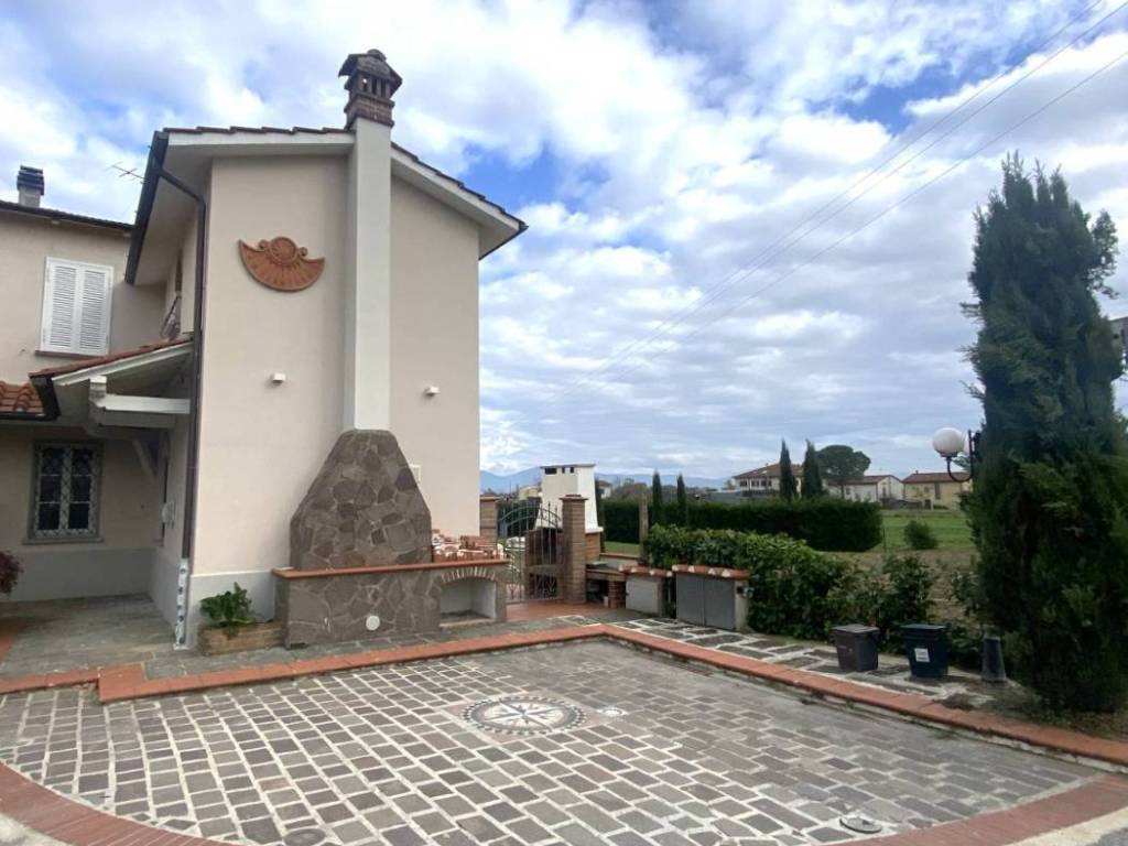 Casa indipendente a Quarrata in Via Larga, 66 - Foto 3