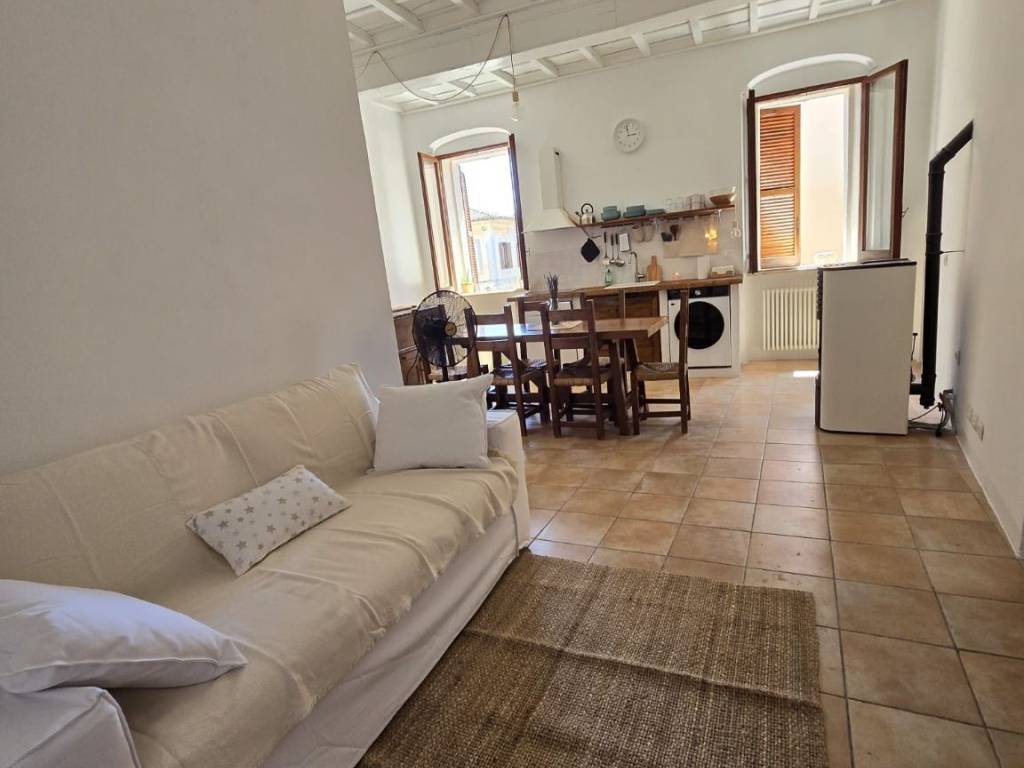 Appartamento a Fara in sabina in Piazza Giuseppe Garibaldi - Foto 3