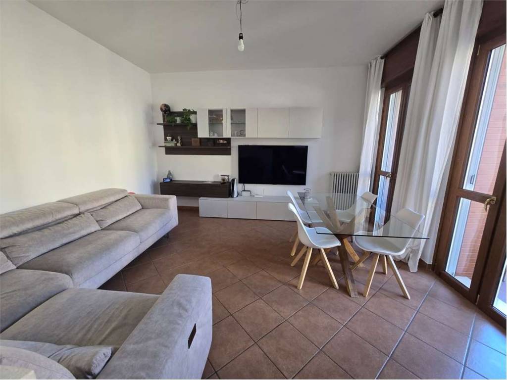 Appartamento a Verbania in via repubblica, 15 - Foto 2