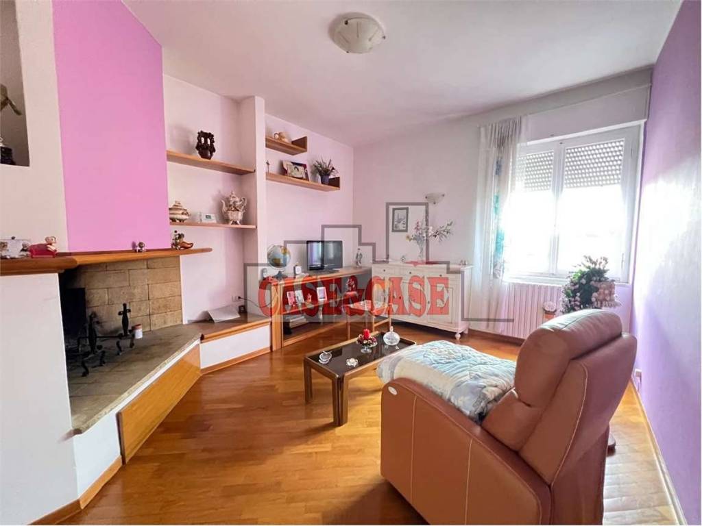 Appartamento a Spoleto in via II giugno, 32 - Foto 2