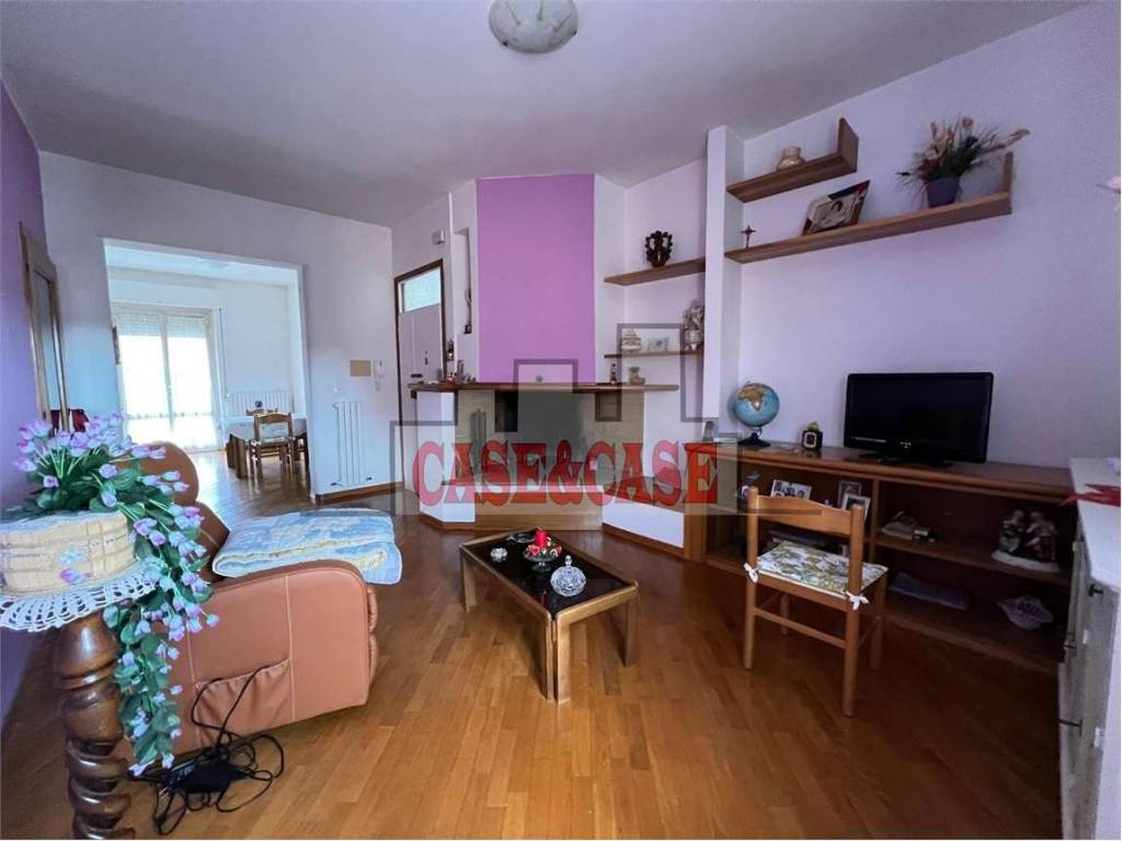 Appartamento a Spoleto in via II giugno, 32 - Foto 3