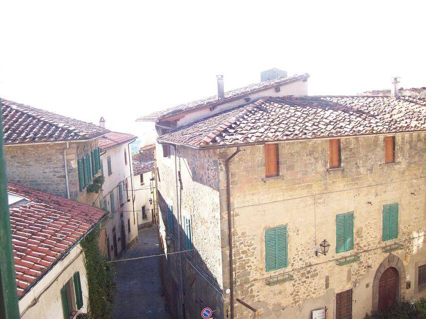 Appartamento a Massa e cozzile in Via L. Giusfredi - Foto 2
