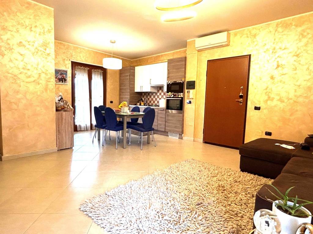 Appartamento a Caserta in Vicolo Alfredo De Negri - Foto 5