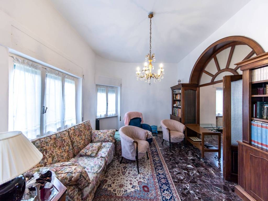 Villa a Pescia in Via Sismondi - Foto 5