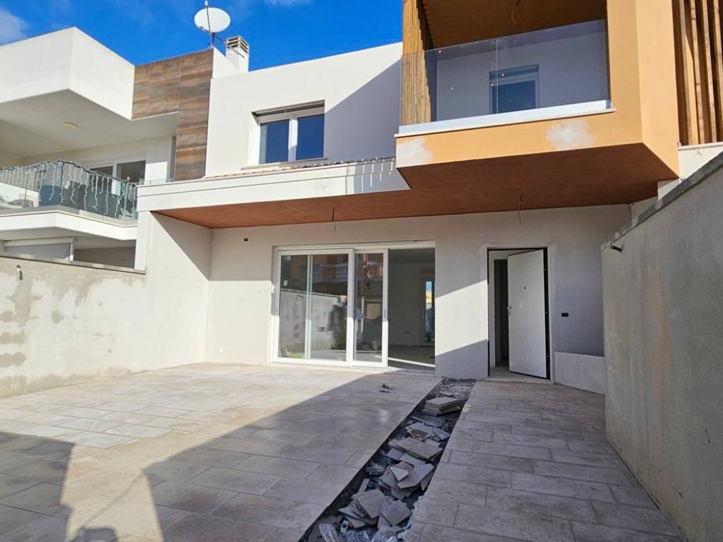 Villetta a schiera a Selargius in Via dei Campi Elisi, 31 - Foto 2