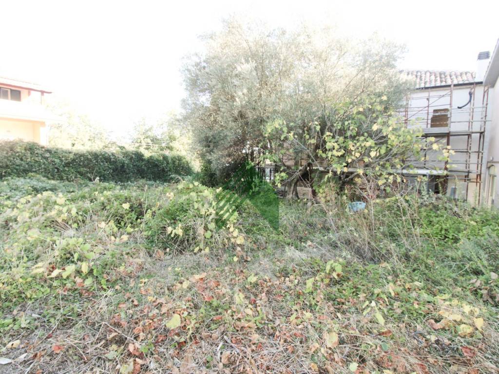 Villetta a schiera a Teramo in Strada Statale del Gran Sasso - Foto 2