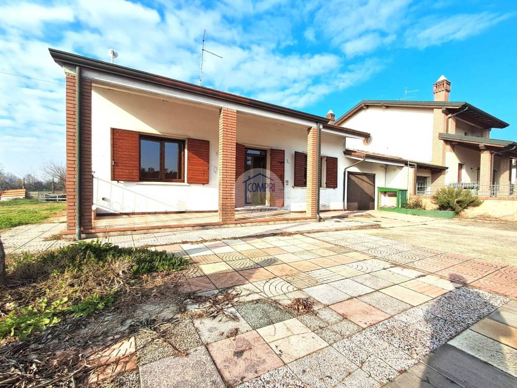 Villa a Oppeano in Via Piave, 22 - Foto 3