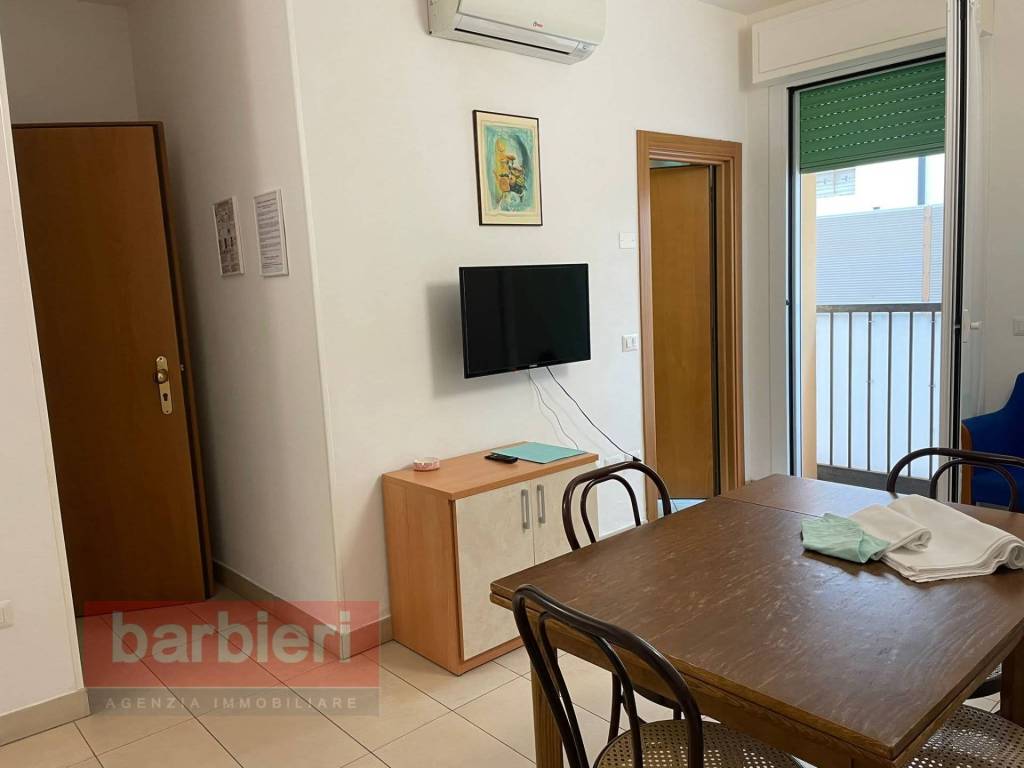 Appartamento a Cervia in Viale Dei Mille, 74 - Foto 2