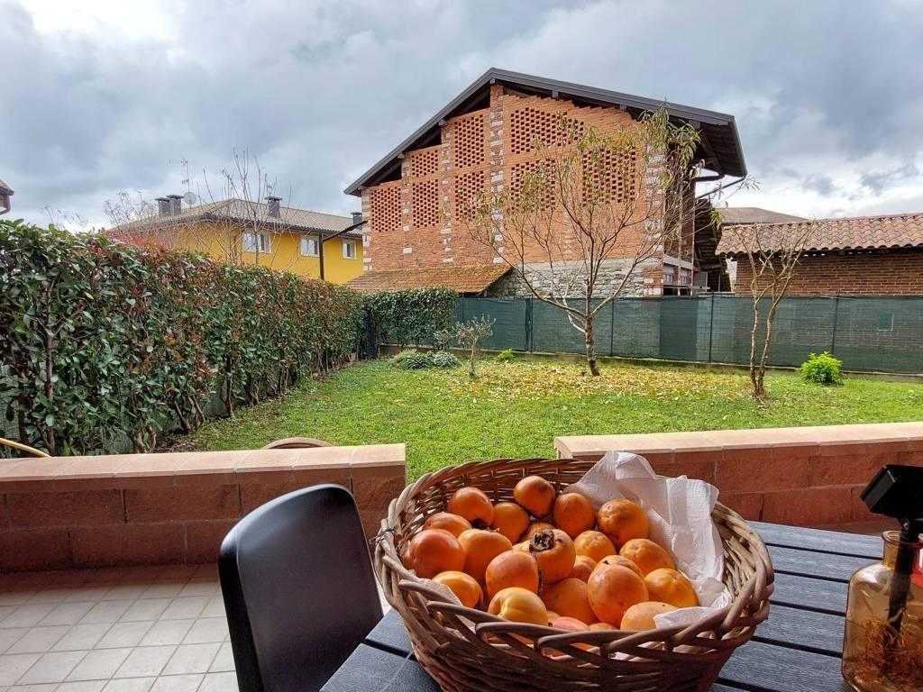 Appartamento a Borgomanero in Via Principe Umberto - Foto 5