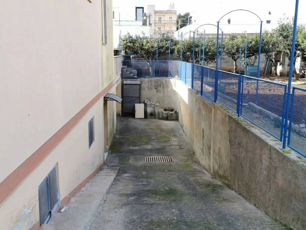 Palazzo / stabile a Galatina in Indipendenza - Foto 4