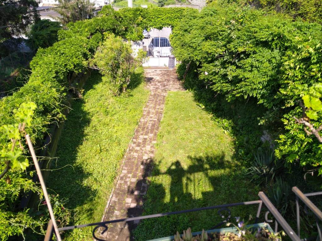 Villa a Sondrio in Via Emilio Visconti Venosta, 16 - Foto 2