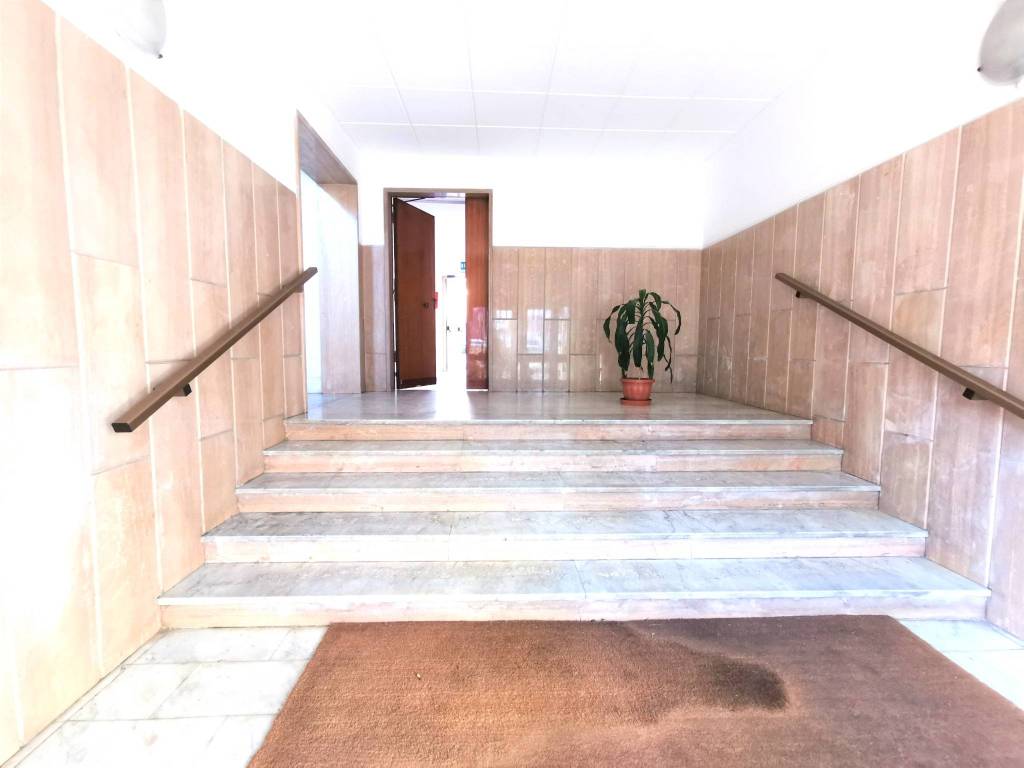 Appartamento a Caserta in Via Luigi Settembrini - Foto 2