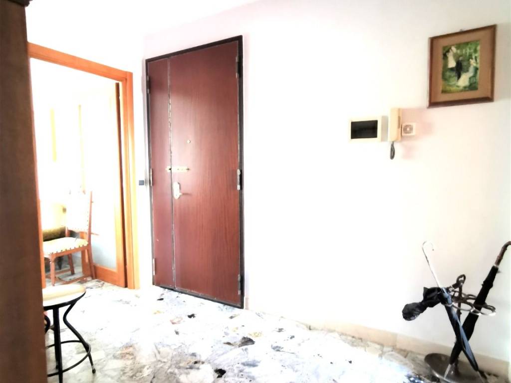 Appartamento a Caserta in Via Luigi Settembrini - Foto 4