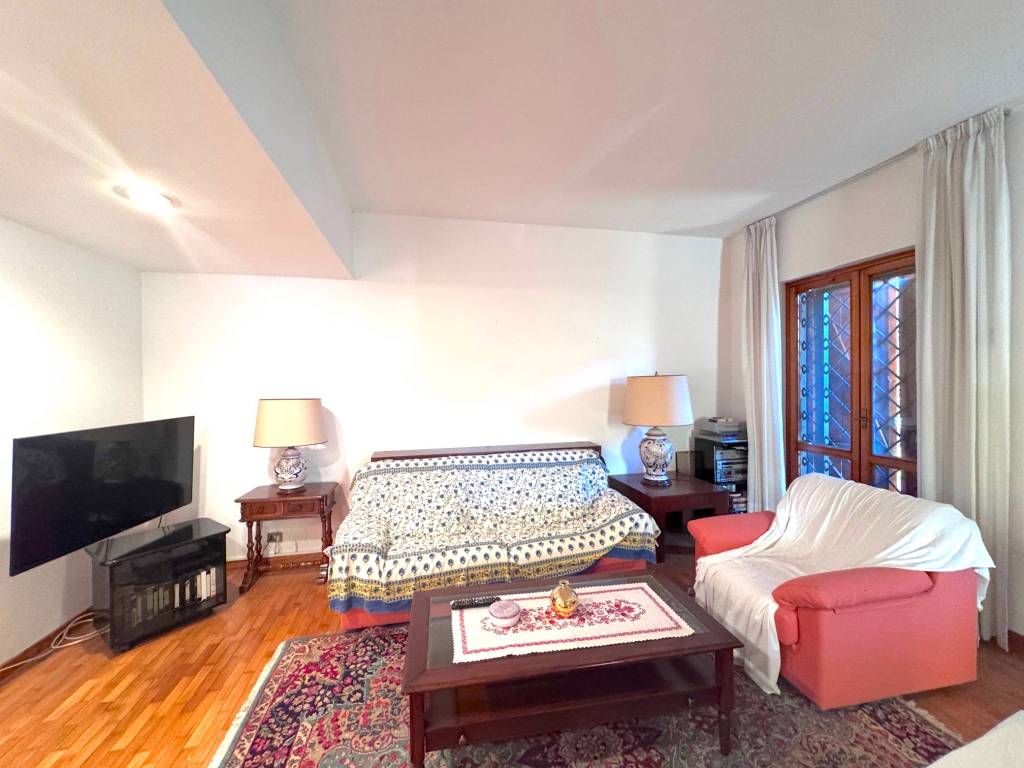 Villa a Prato in Via Marcello Malpighi - Foto 2