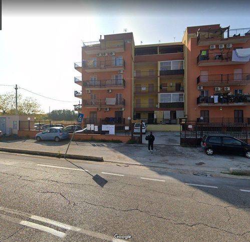 Appartamento a Trani in Strada Statale 16 - Foto 2