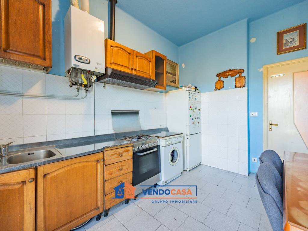 Appartamento a Albenga in Via San Calocero, 19 - Foto 3