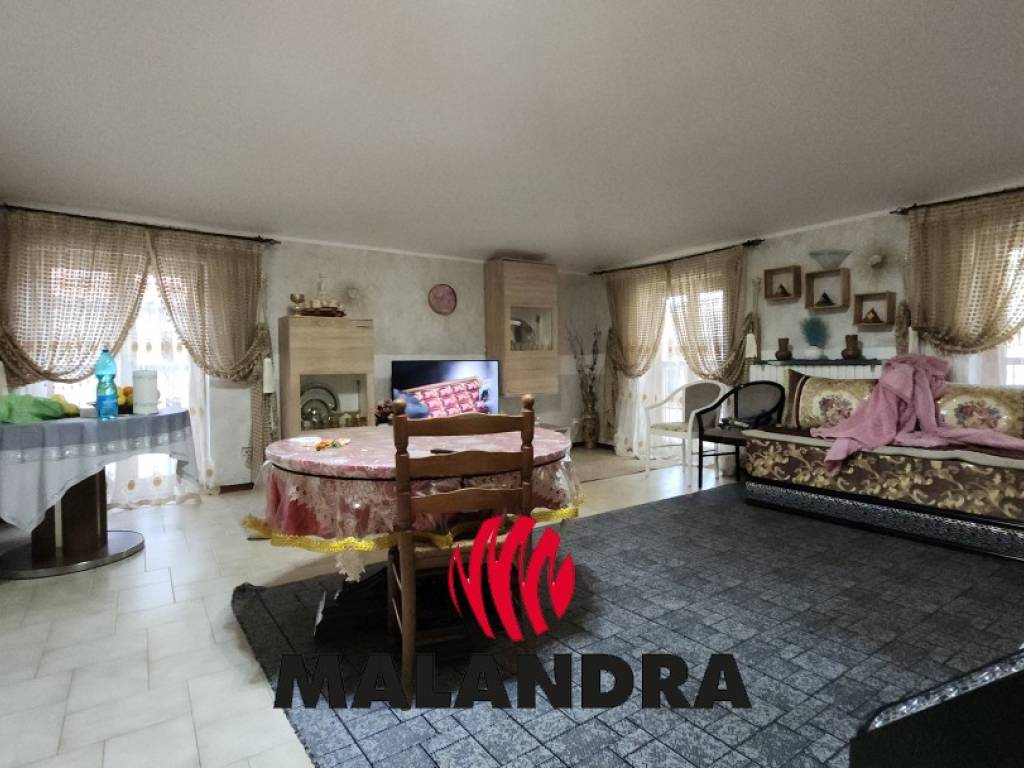 Attico / mansarda a Oleggio in Via Antonio Gramsci, 57 - Foto 2