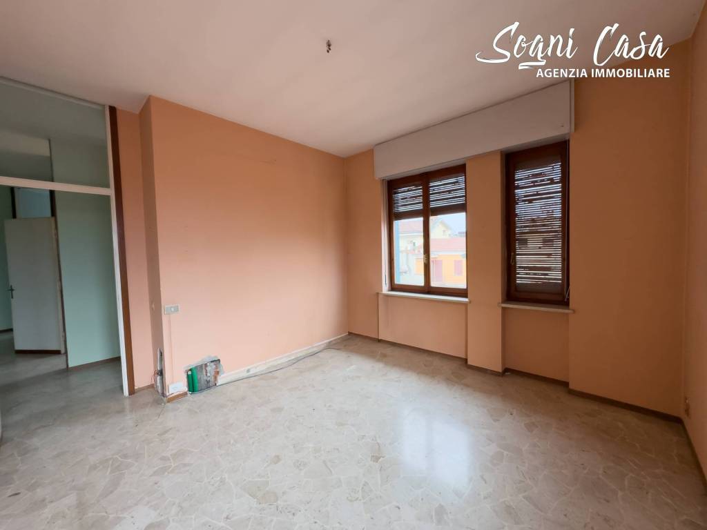 Appartamento a Oleggio in Corso Giacomo Matteotti - Foto 2