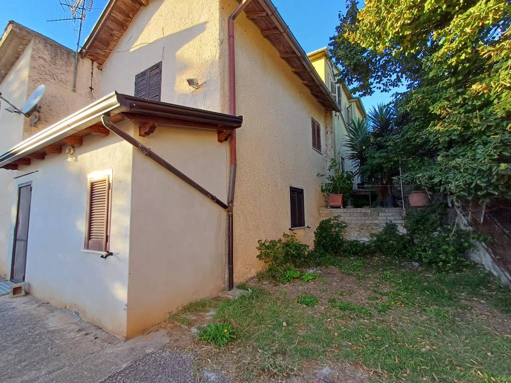Villa a Anagni in Via Belvedere Castellone - Foto 2