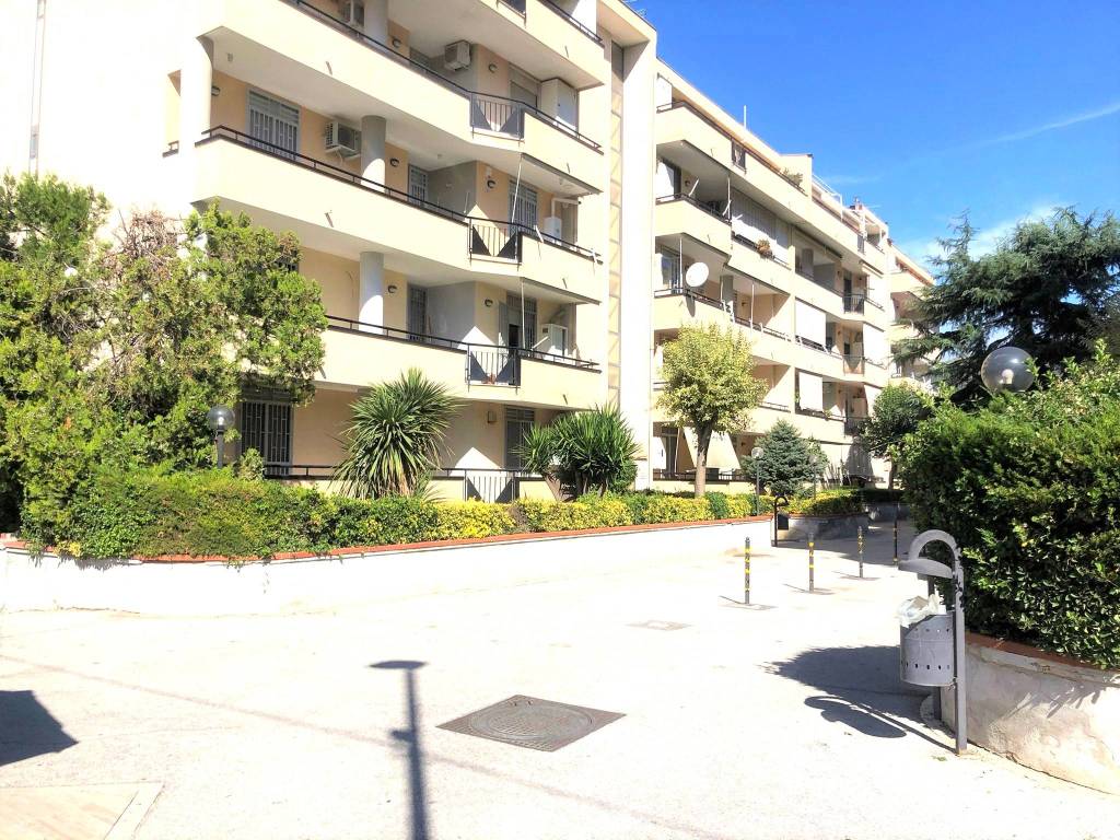 Appartamento a Caserta in Via Antonio Niccolini - Foto 3